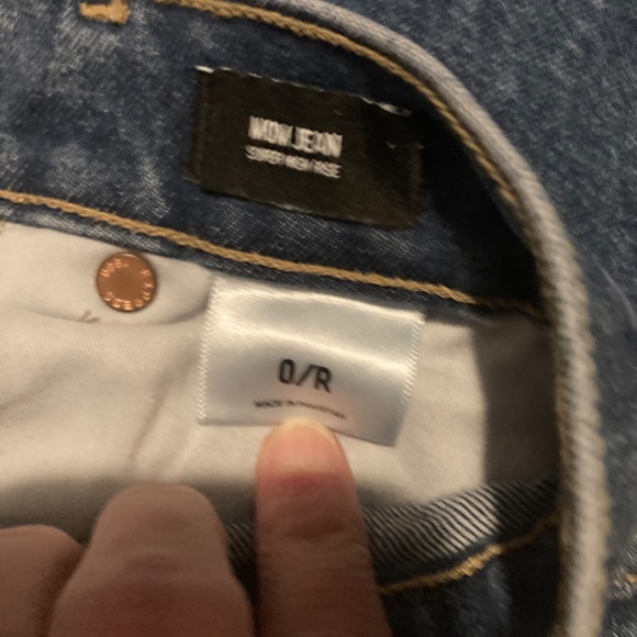 Express super high rise mom jeans size 0 - Picture 4 of 5